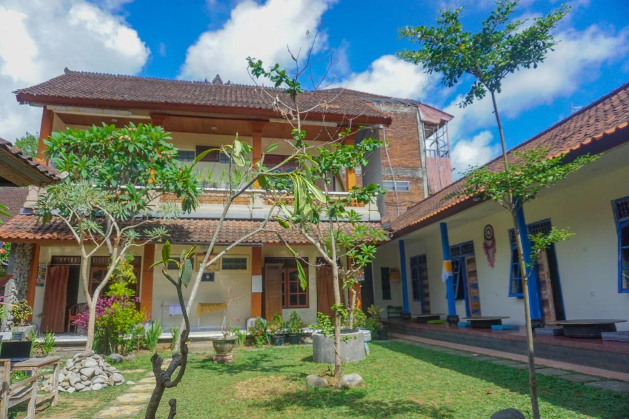 Damuh Guest House Ubud Exterior foto